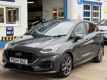 2024 (24) - 1.0 EcoBoost ST-Line 5dr, UNDER 750 MILES, APRIL 2027 FORD WARRANTY,