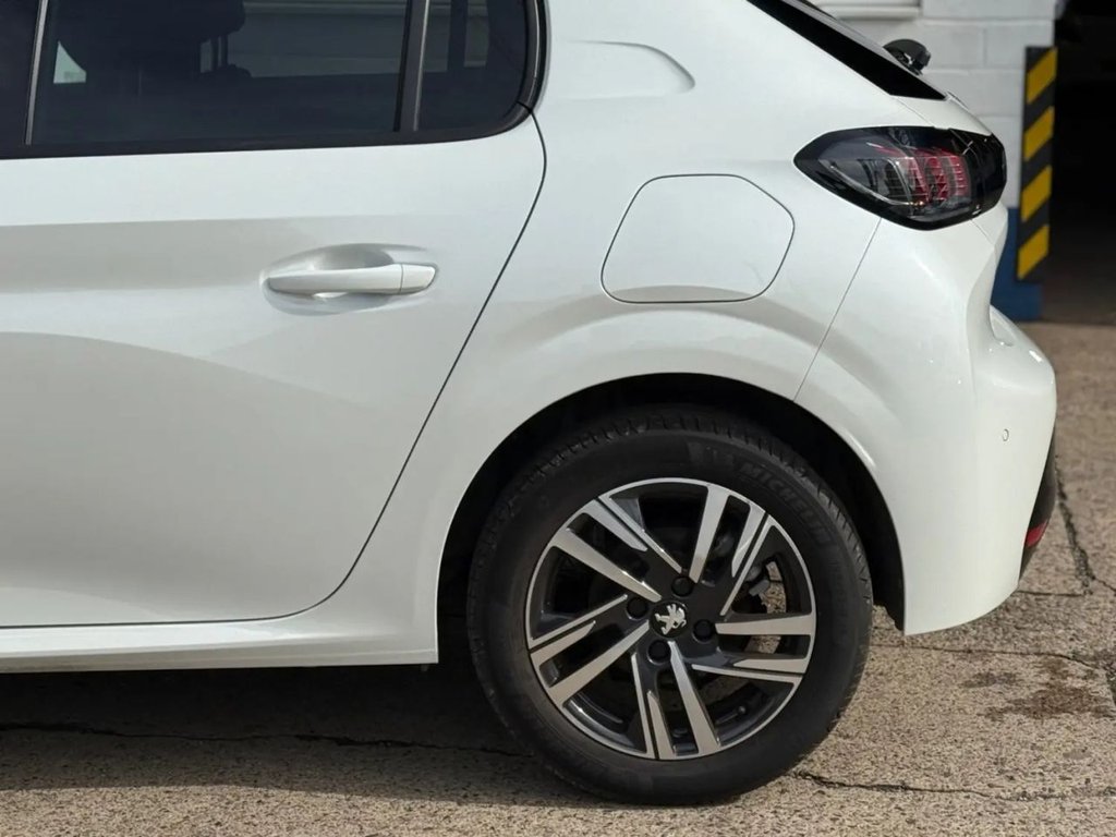 Used Peugeot 208 2022 for sale - 77179486: Photo 25