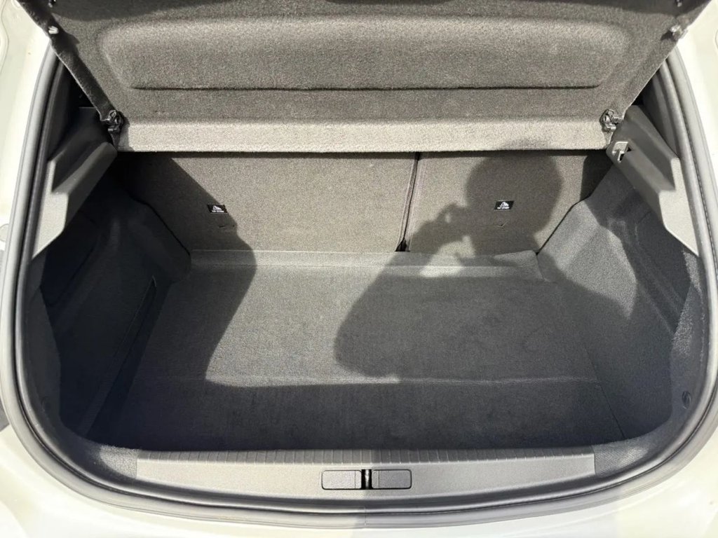 Used Peugeot 208 2022 for sale - 77179486: Photo 38