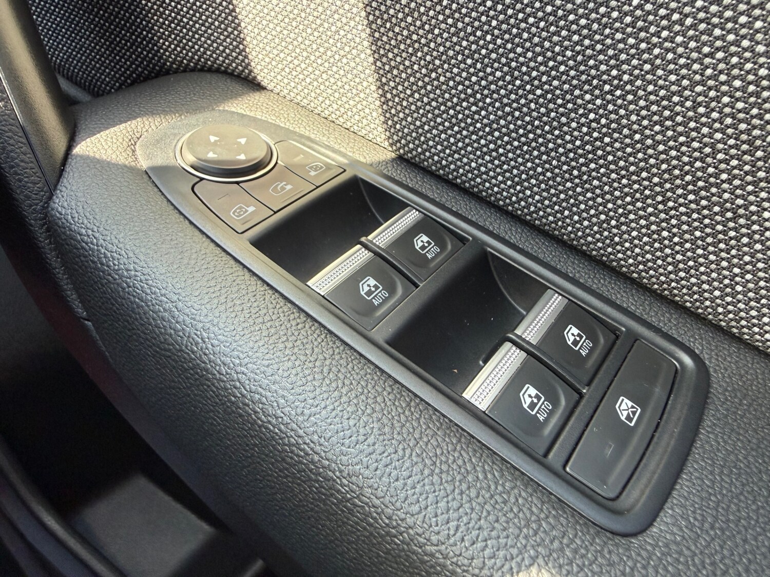 Used Renault Other 2025 for sale - 76055613: Photo 19