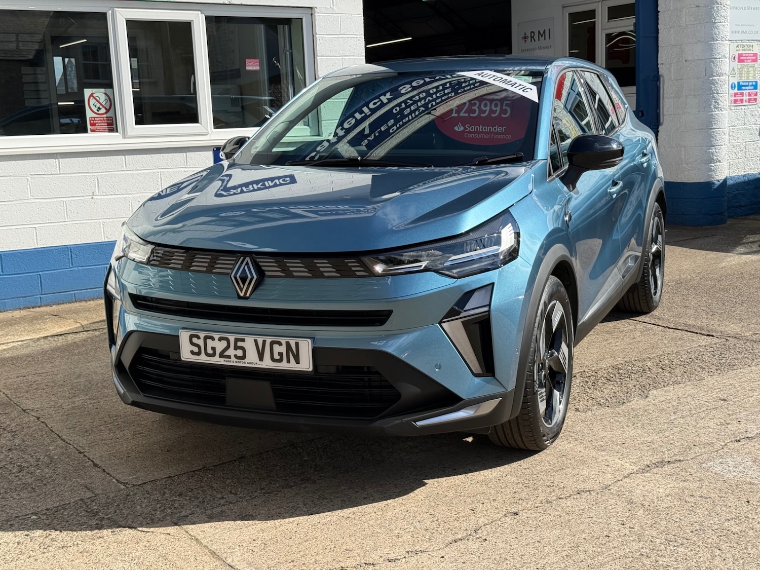 Used Renault Other 2025 for sale - 76055613: Photo 2