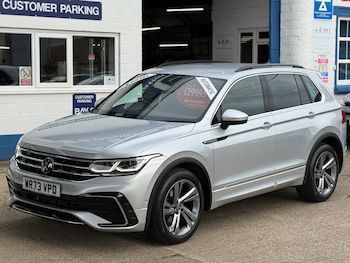 2024 (73) - 2.0 TDI R-Line Edition 5dr DSG, UNDER 17700 MILES, JAN 2027 VW WARRANTY,
