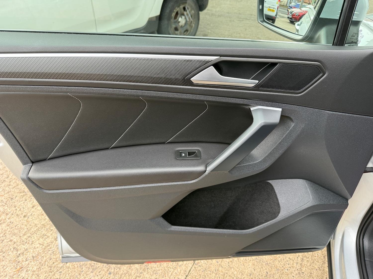 Used Volkswagen Tiguan 2024 for sale - 76171624: Photo 56