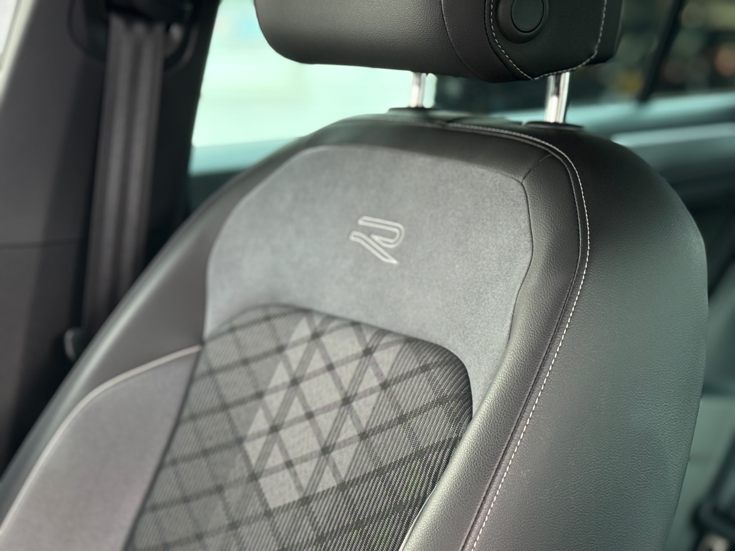 Used Volkswagen Tiguan 2024 for sale - 76171624: Photo 59