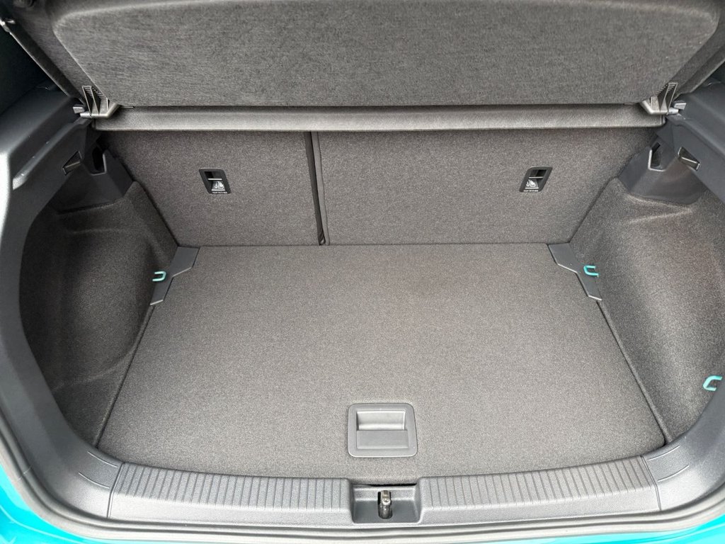 Used Volkswagen T-Cross 2024 for sale - 77557828: Photo 39