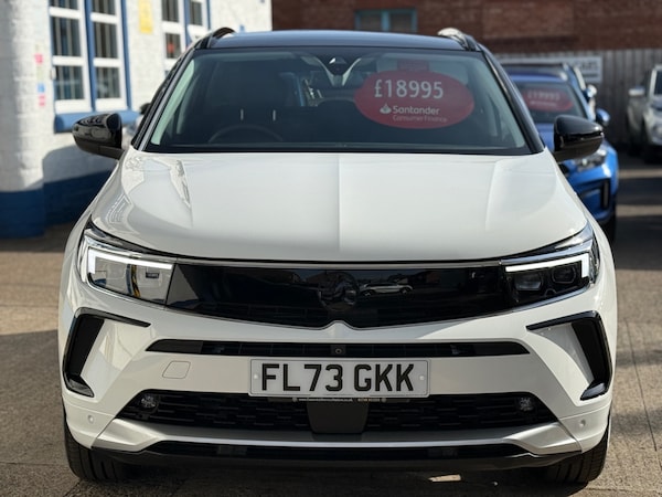 Used Vauxhall Grandland 2023 for sale - 76242801: Photo 2