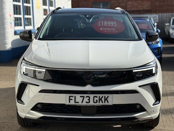 Used Vauxhall Grandland 2023 for sale - 76242801: Photo 2