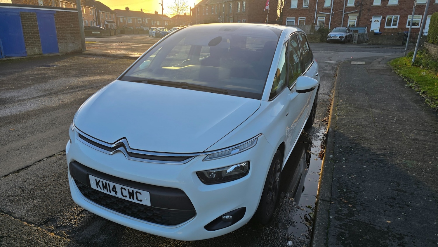 Used Citroen C4 Picasso 2014 for sale - 76600193: Photo 1