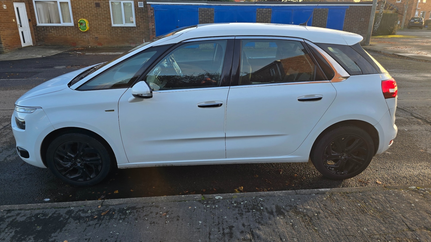 Used Citroen C4 Picasso 2014 for sale - 76600193: Photo 4