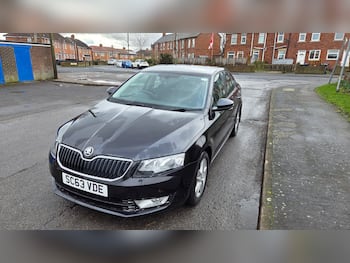 Used Skoda Octavia 2014 for sale - 79865567: Photo