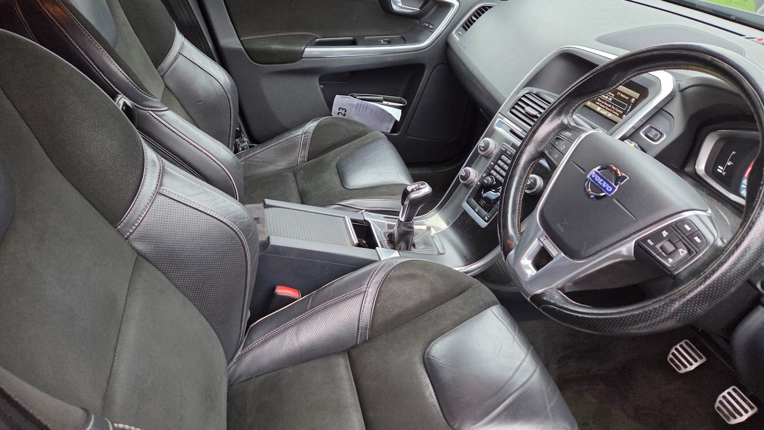 Used Volvo XC60 2015 for sale - 76919229: Photo 13