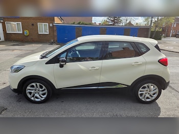 Used Renault Captur 2016 for sale - 78268731: Photo