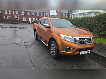Used Nissan Navara 2016 for sale - 76018316: Photo