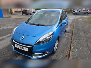 Used Renault Scenic 2013 for sale - 79849479: Photo