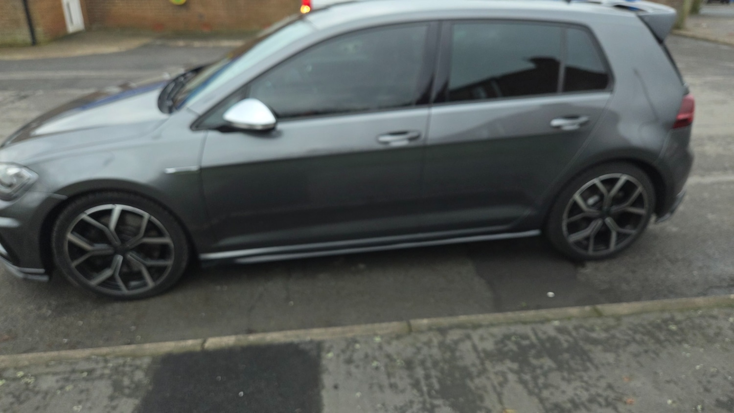 Used Volkswagen Golf 2018 for sale - 77493682: Photo 2