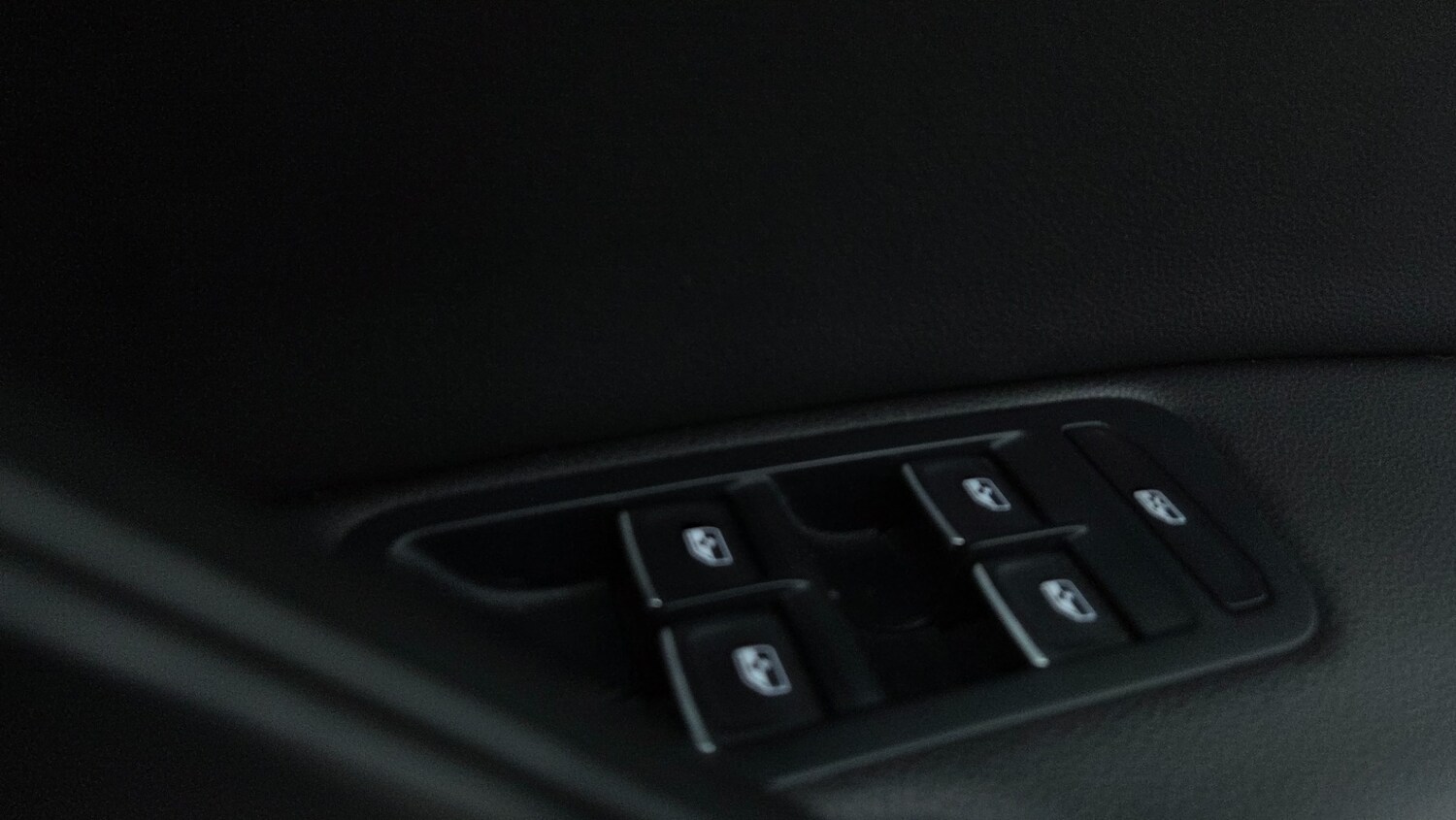 Used Volkswagen Golf 2018 for sale - 77493682: Photo 8