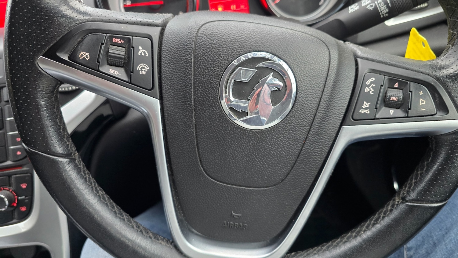 Used Vauxhall Astra GTC 2015 for sale - 76532515: Photo 14