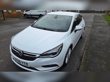 Used Vauxhall Astra 2017 for sale - 77353642: Photo