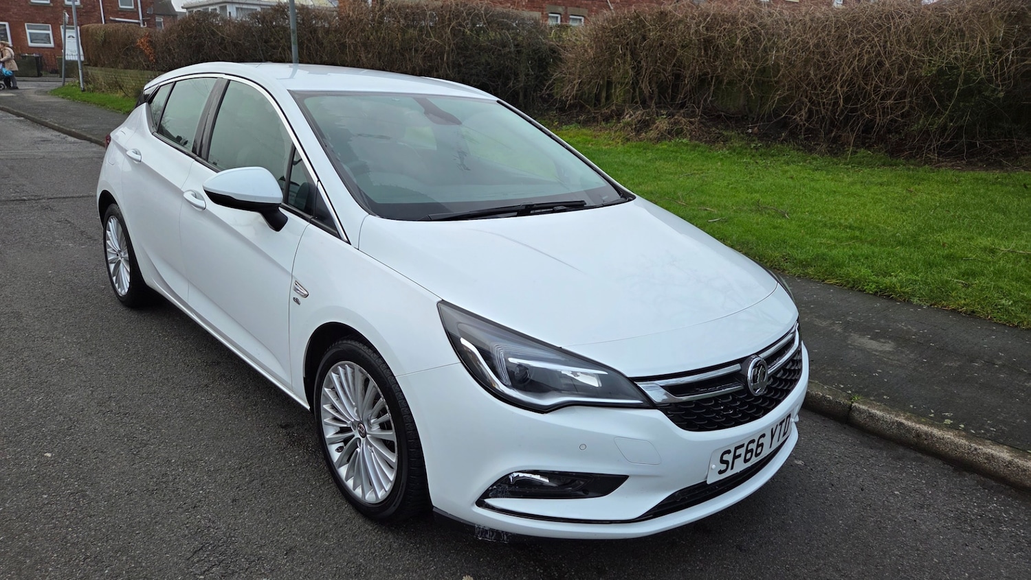 Used Vauxhall Astra 2017 for sale - 77353642: Photo 5