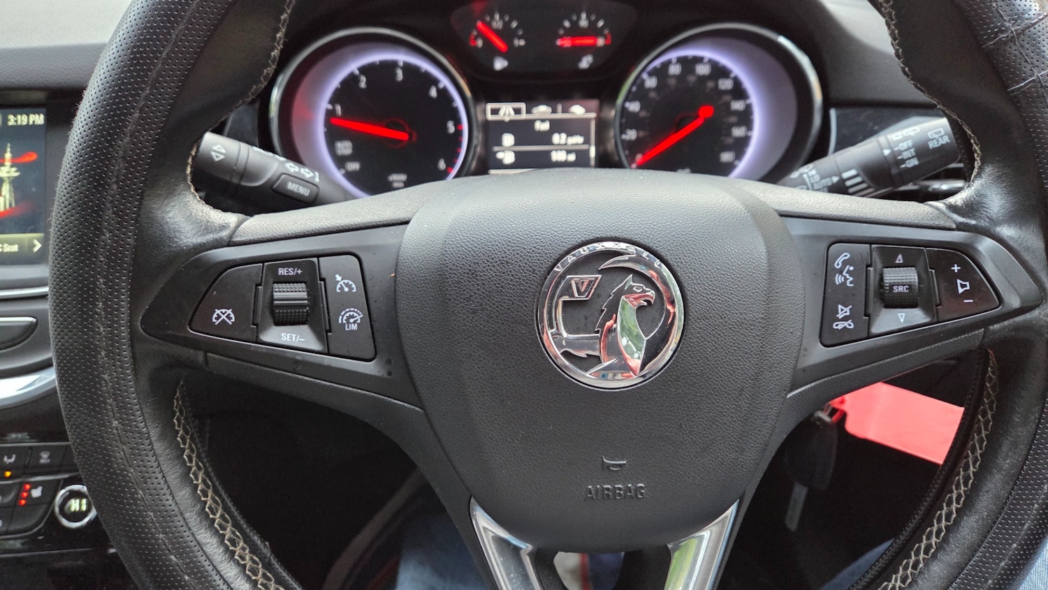 Used Vauxhall Astra 2017 for sale - 77353642: Photo 8