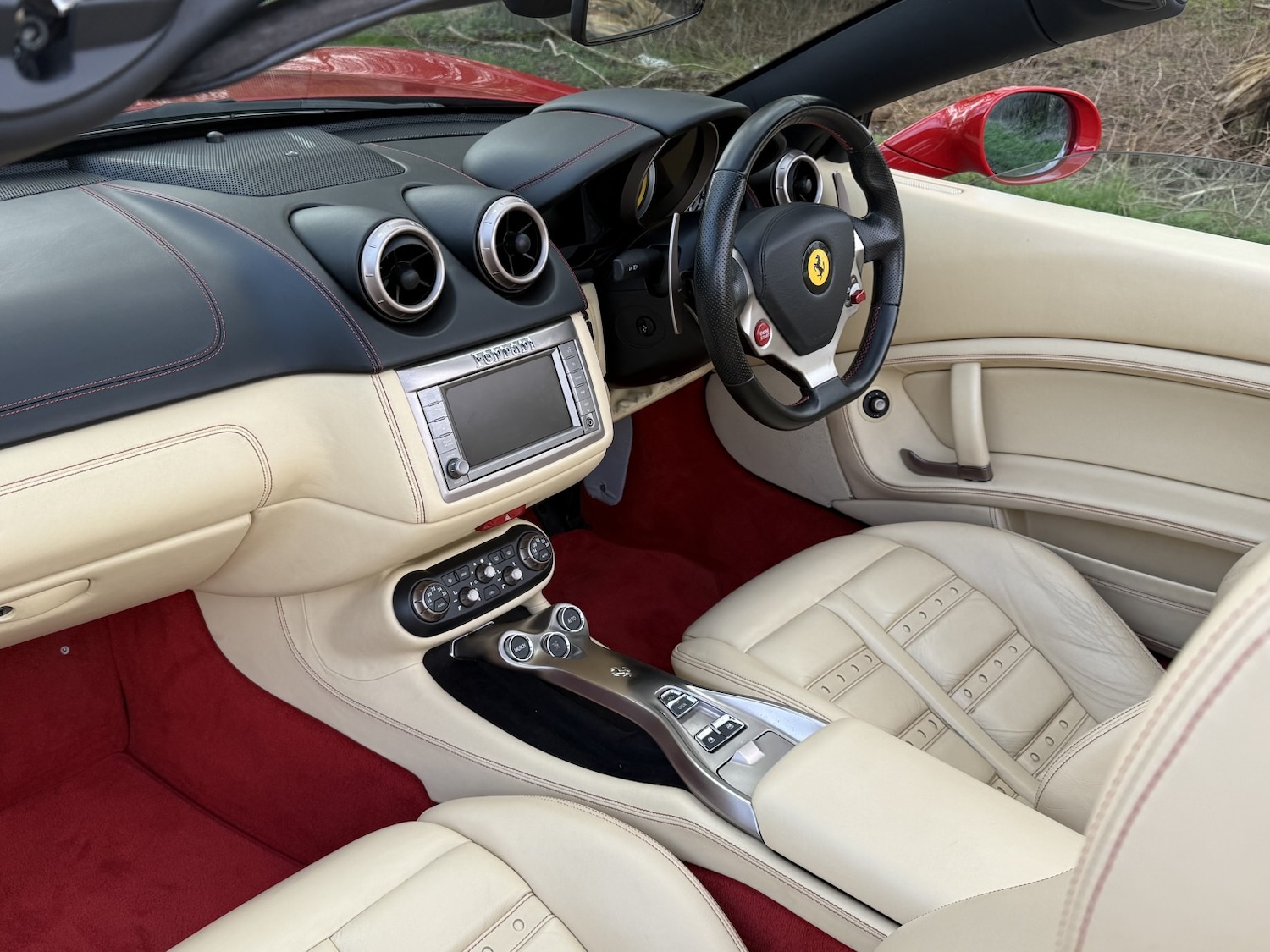 Used Ferrari California 2009 for sale - 78004601: Photo 27