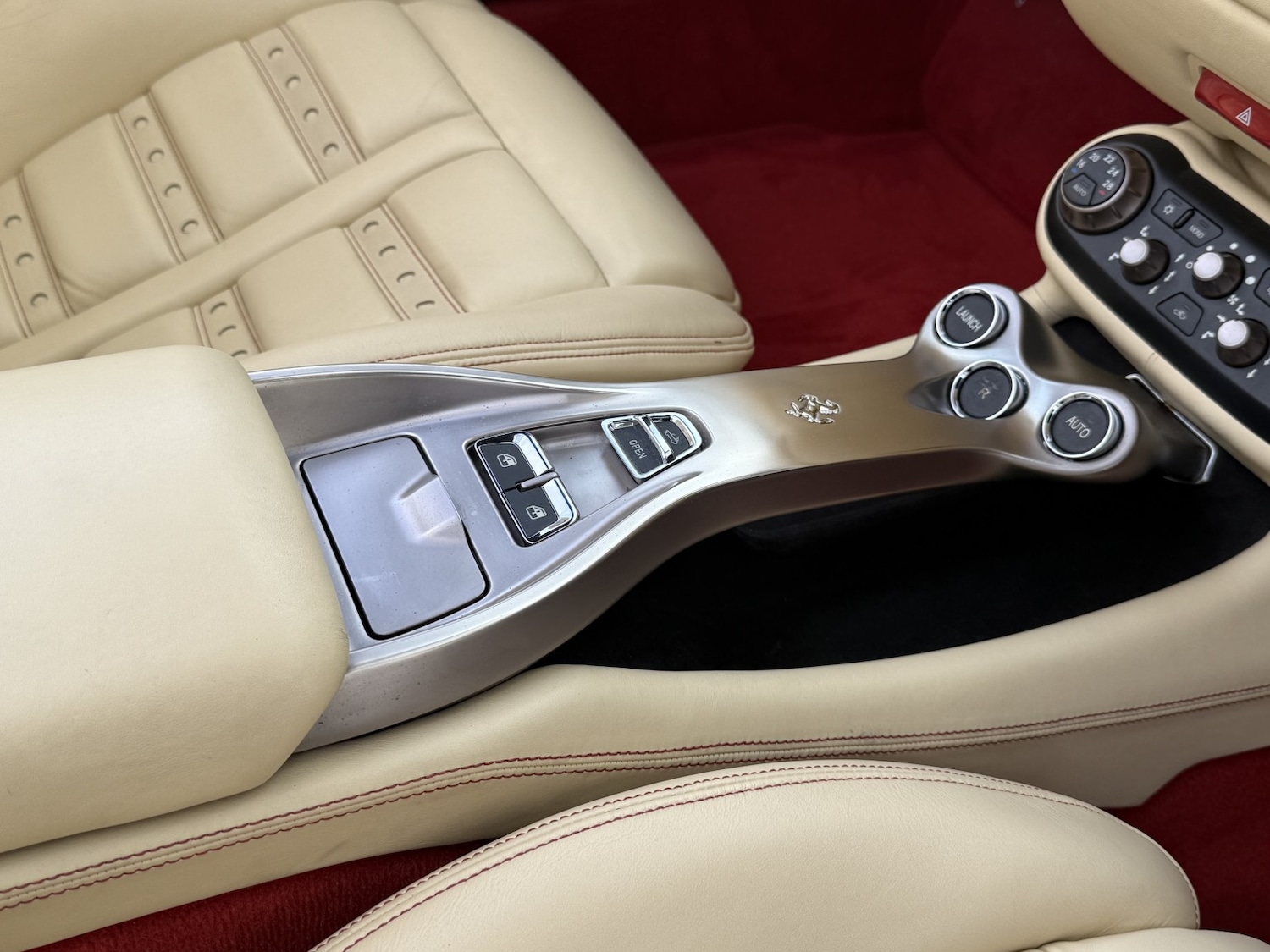 Used Ferrari California 2009 for sale - 78004601: Photo 68