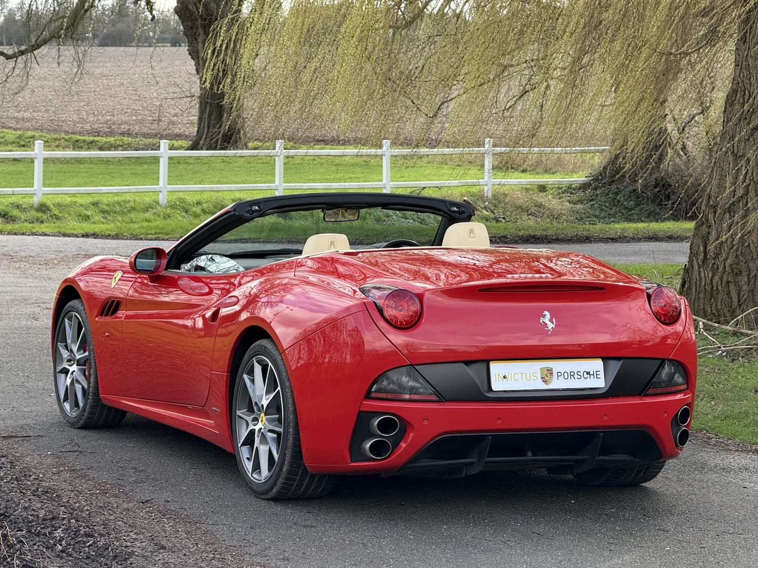 Used Ferrari California 2009 for sale - 78004601: Photo 7