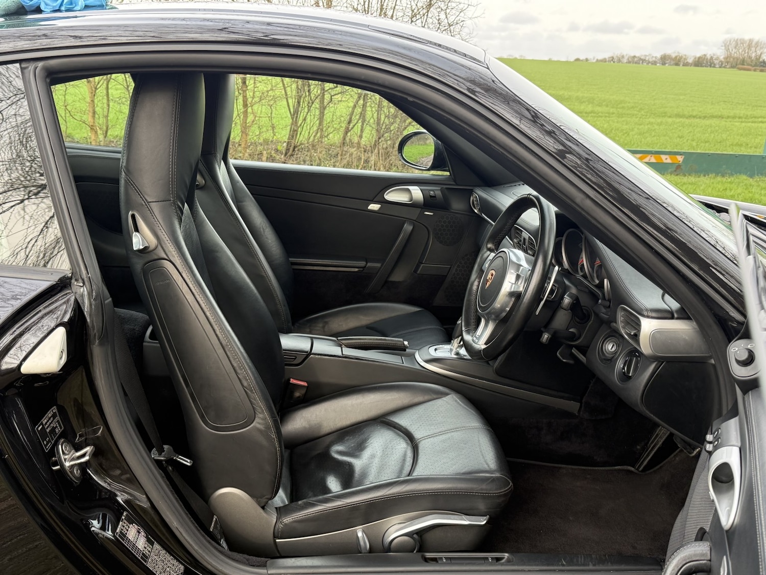 Used Porsche 911 2010 for sale - 77590098: Photo 28