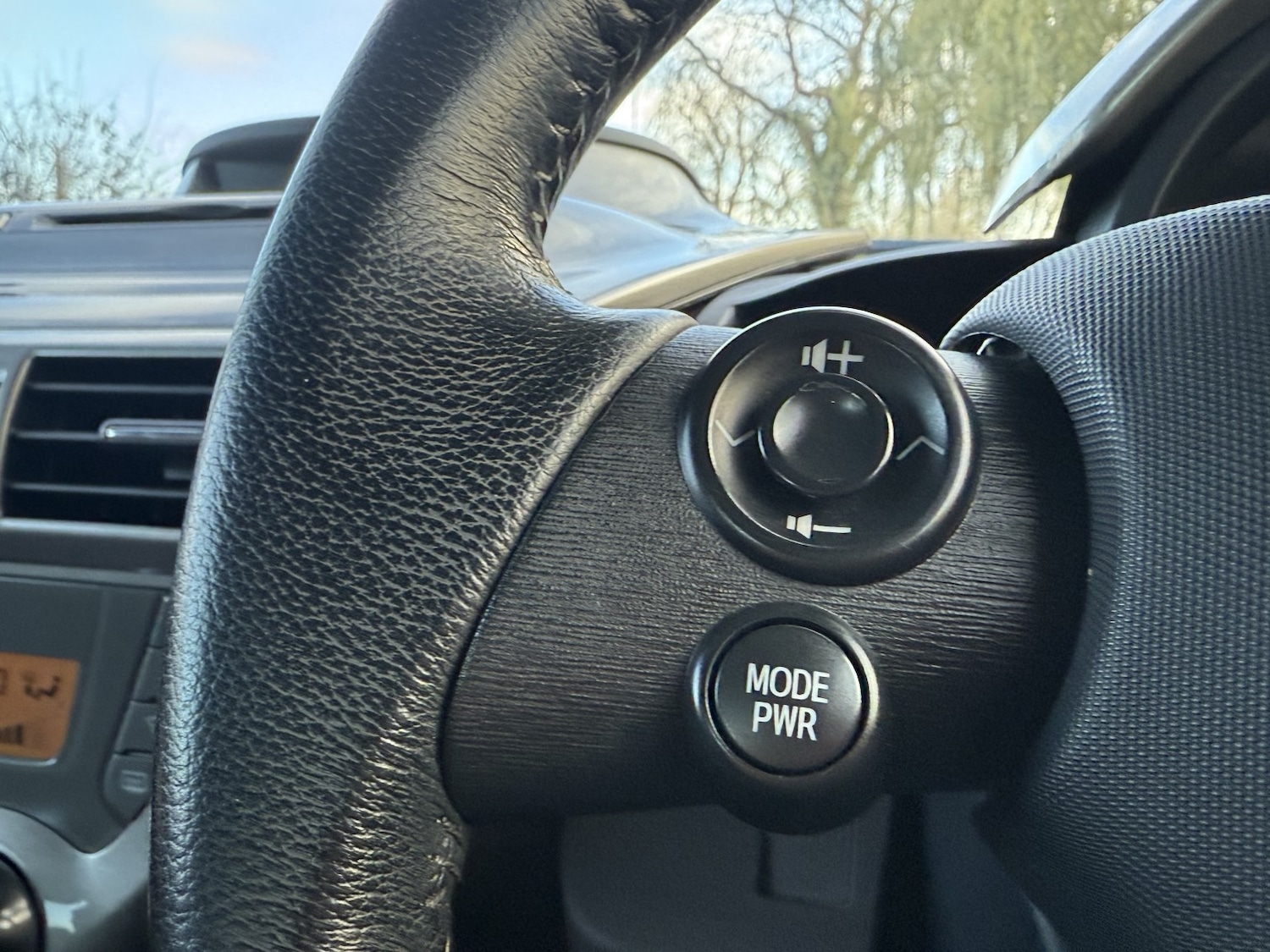 Used Toyota IQ 2009 for sale - 76716198: Photo 29