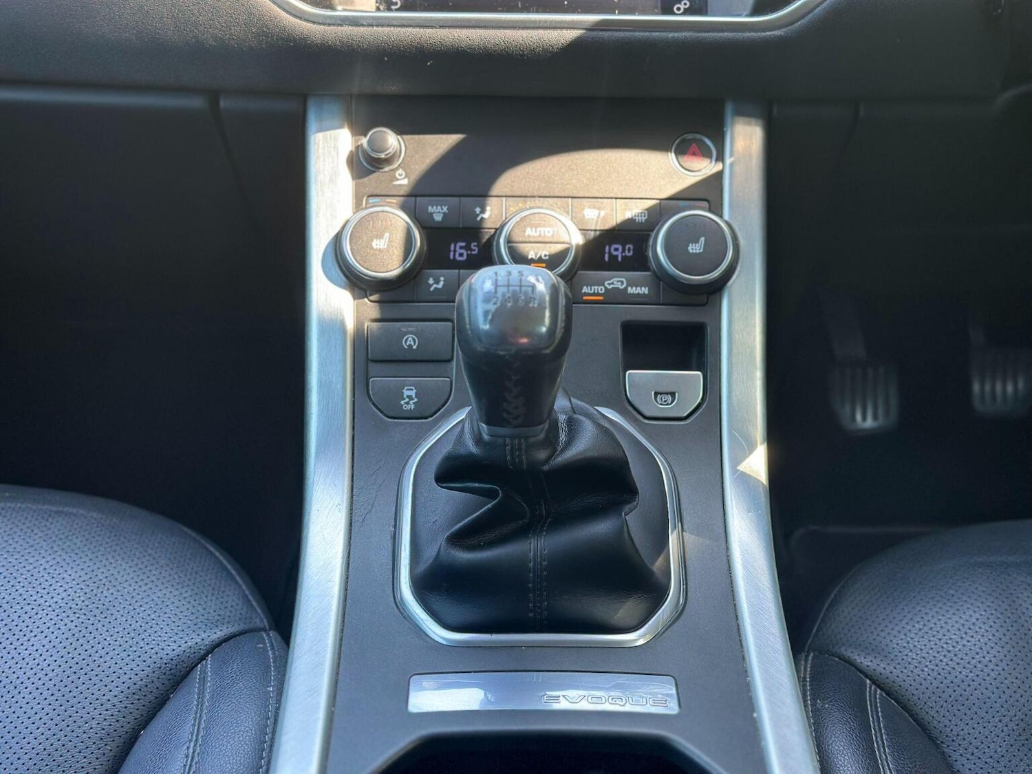 Used Land Rover Range Rover Evoque 2016 for sale - 76716209: Photo 38