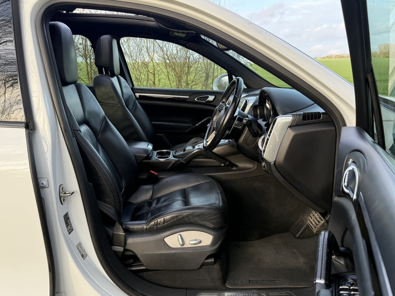 Used Porsche Cayenne 2017 for sale - 77649559: Photo 23