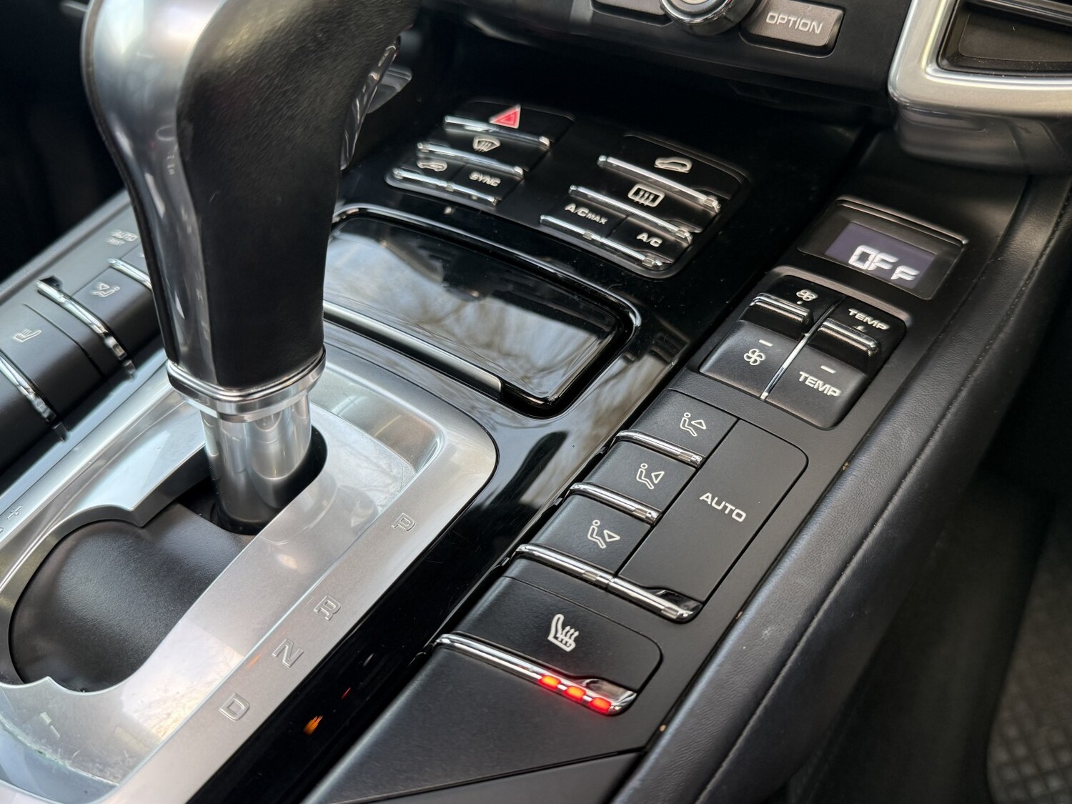 Used Porsche Cayenne 2017 for sale - 77649559: Photo 46