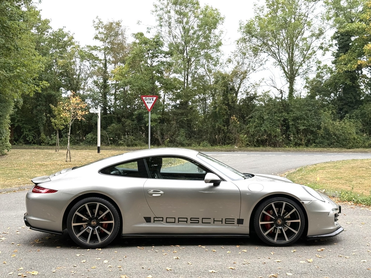 Used Porsche 911 2012 for sale - 76769705: Photo 11