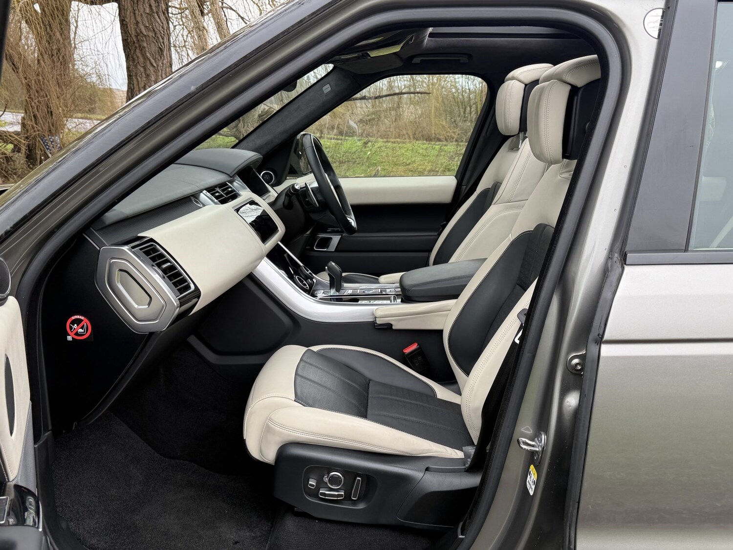 Used Land Rover Range Rover Sport 2018 for sale - 77494845: Photo 12