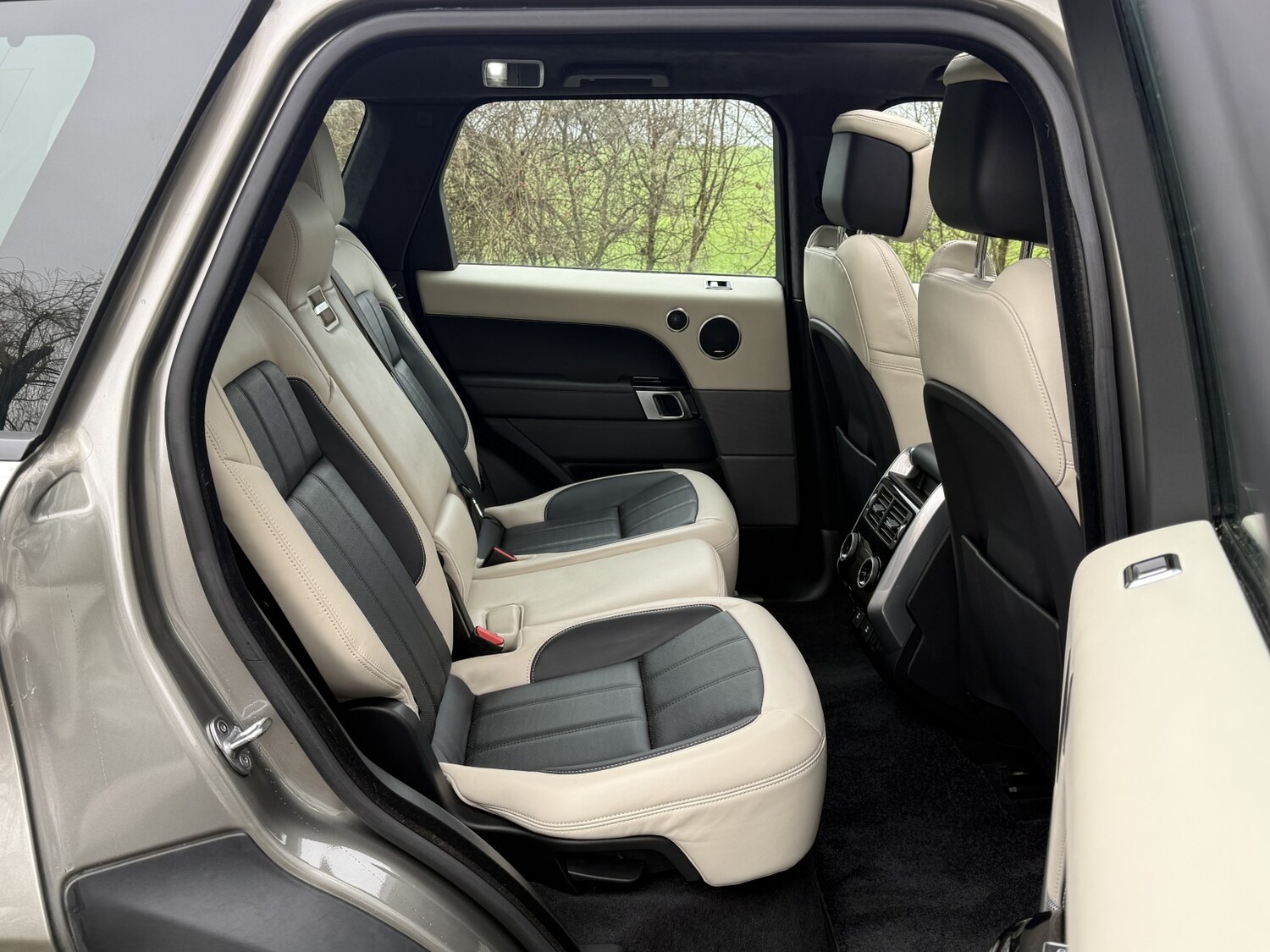 Used Land Rover Range Rover Sport 2018 for sale - 77494845: Photo 41