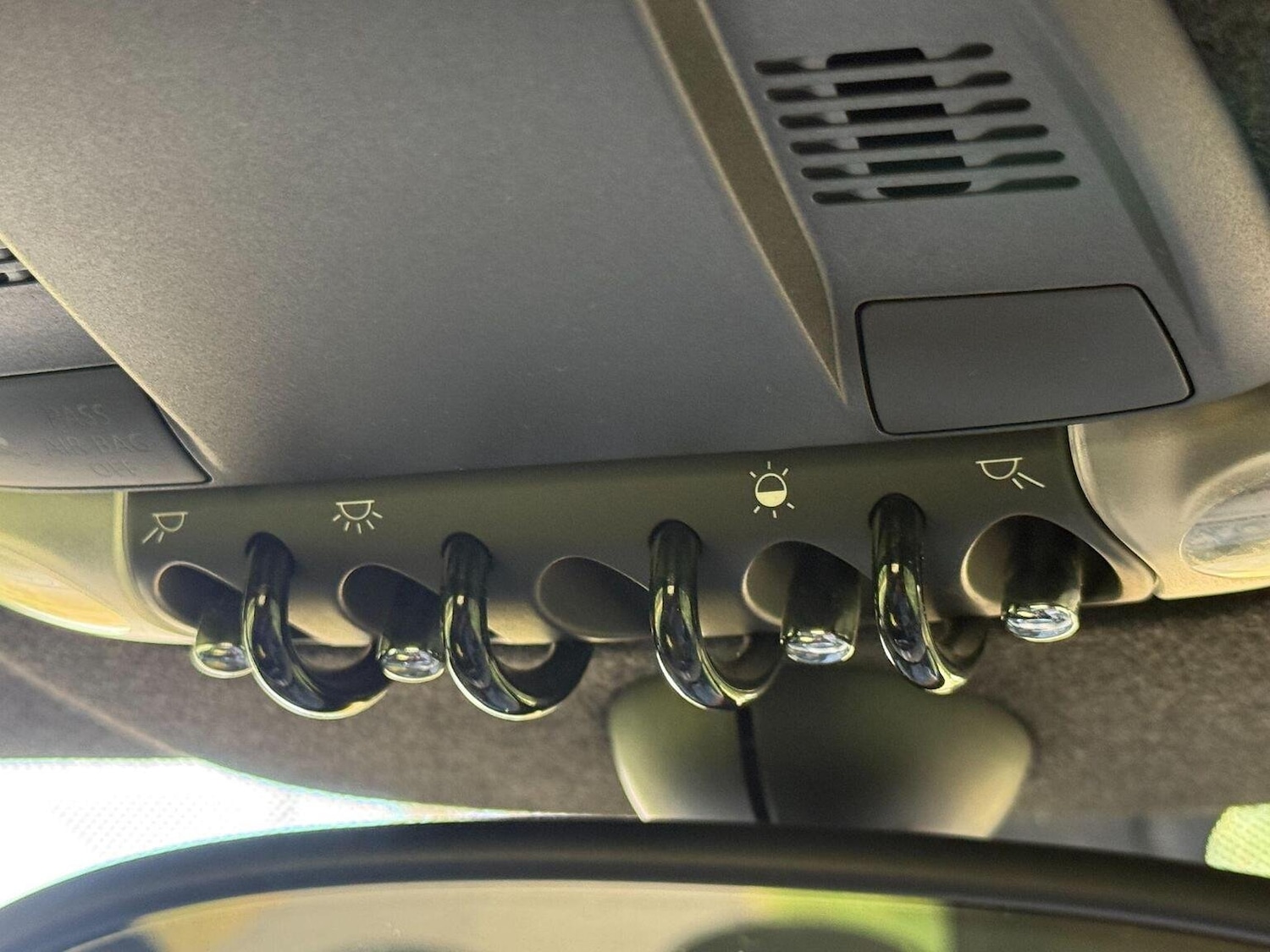 Used MINI Hatch 2010 for sale - 76716218: Photo 25