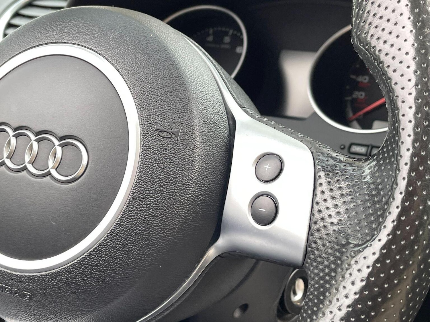 Used Audi RS4 2007 for sale - 76716201: Photo 27