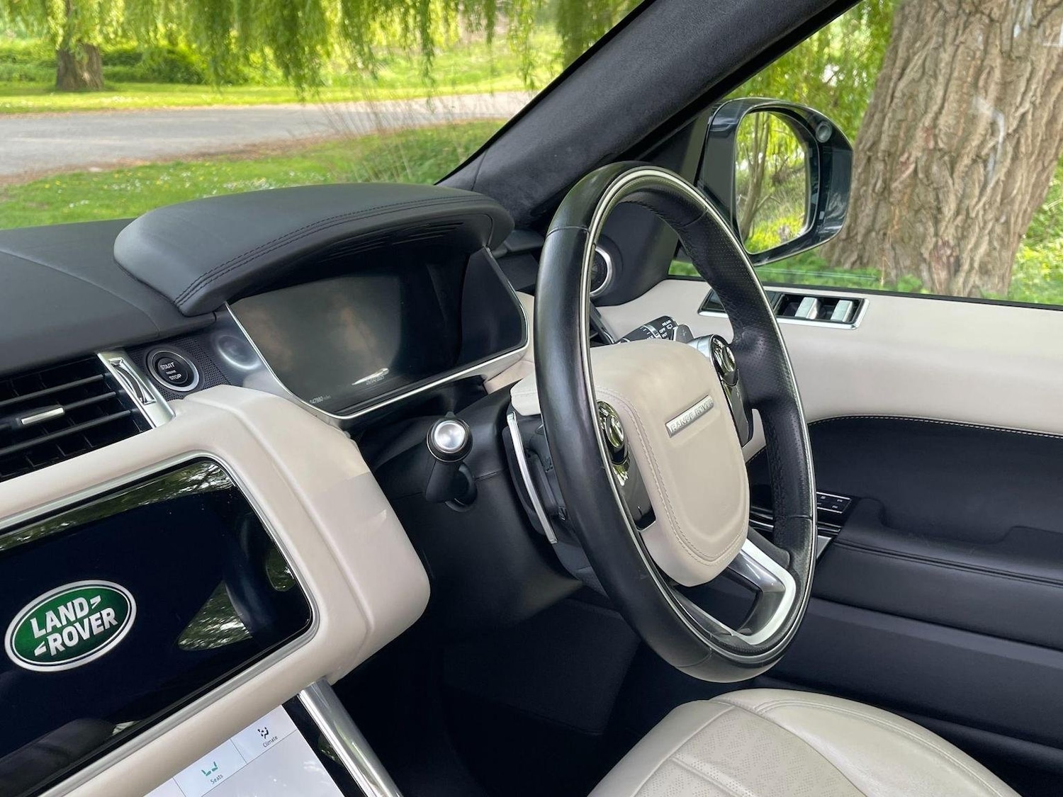 Used Land Rover Range Rover Sport 2018 for sale - 76716215: Photo 26