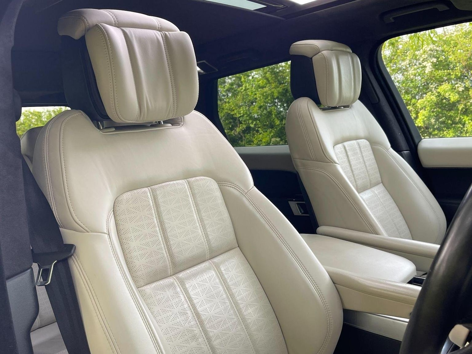 Used Land Rover Range Rover Sport 2018 for sale - 76716215: Photo 29