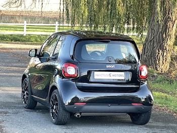Used smart fortwo 2016 for sale - 79170168: Photo
