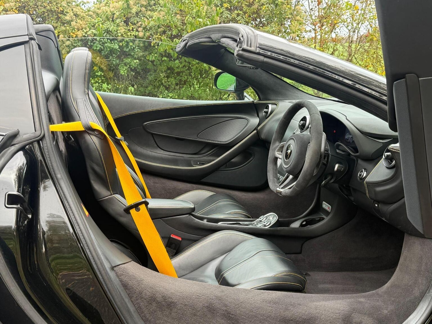 Used McLaren 570S 2019 for sale - 76716190: Photo 8