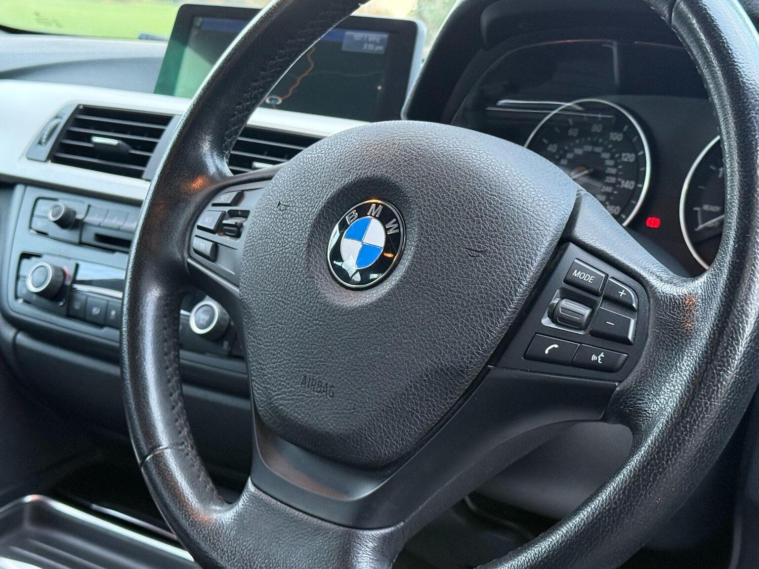 Used BMW 3 Series 2013 for sale - 76716204: Photo 24