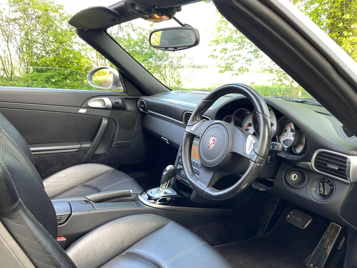 Used Porsche 911 2010 for sale - 76716186: Photo 25