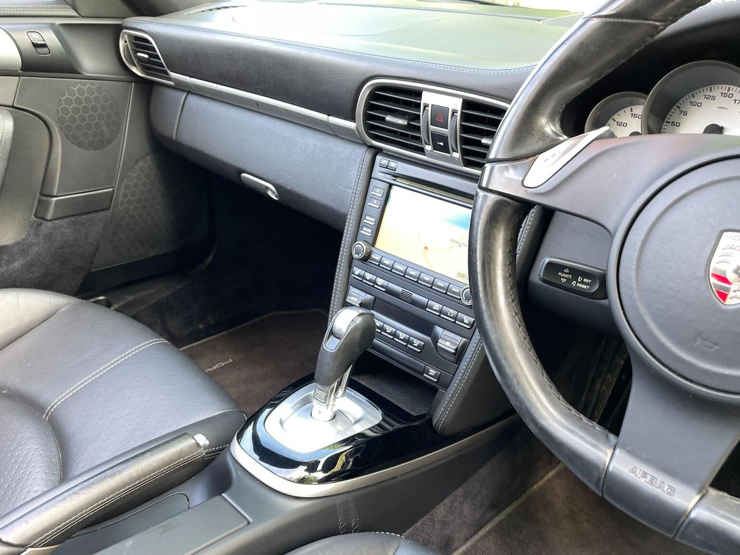 Used Porsche 911 2010 for sale - 76716186: Photo 26