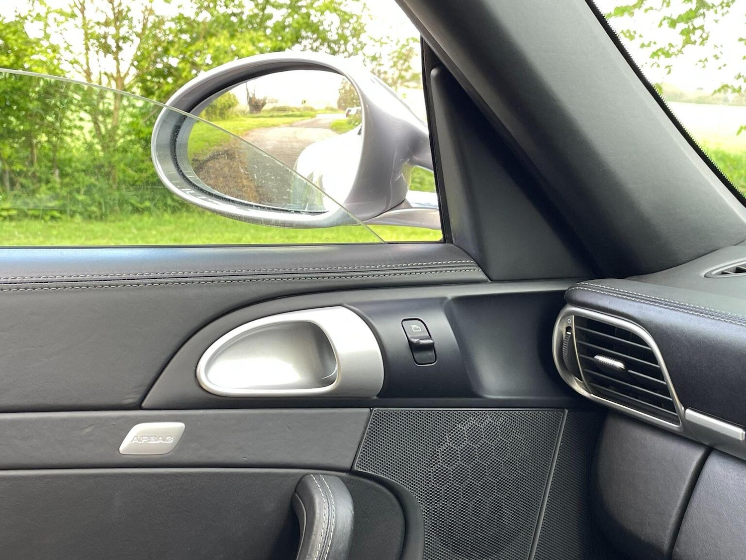 Used Porsche 911 2010 for sale - 76716186: Photo 35