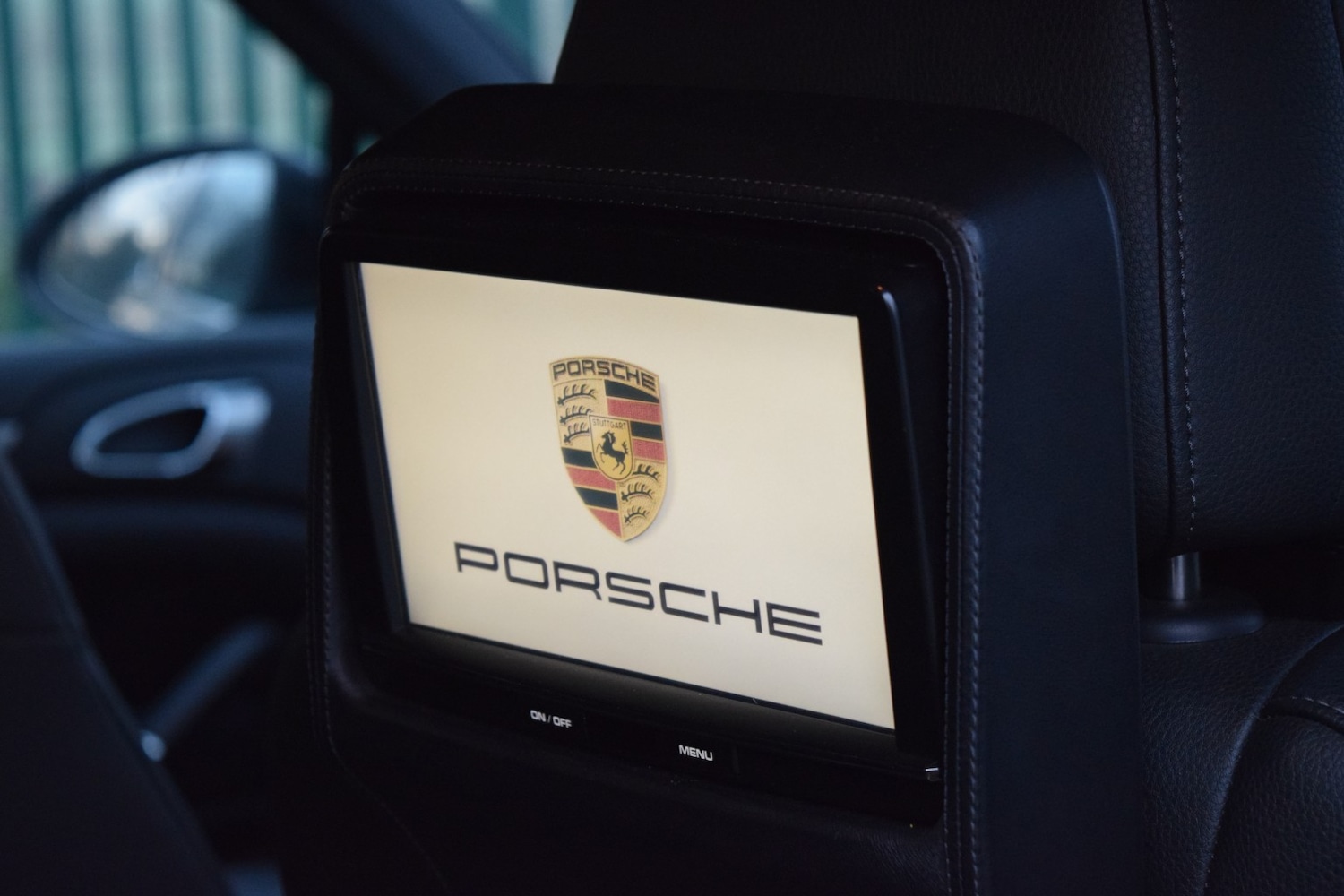 Used Porsche Cayenne 2011 for sale - 77213438: Photo 46