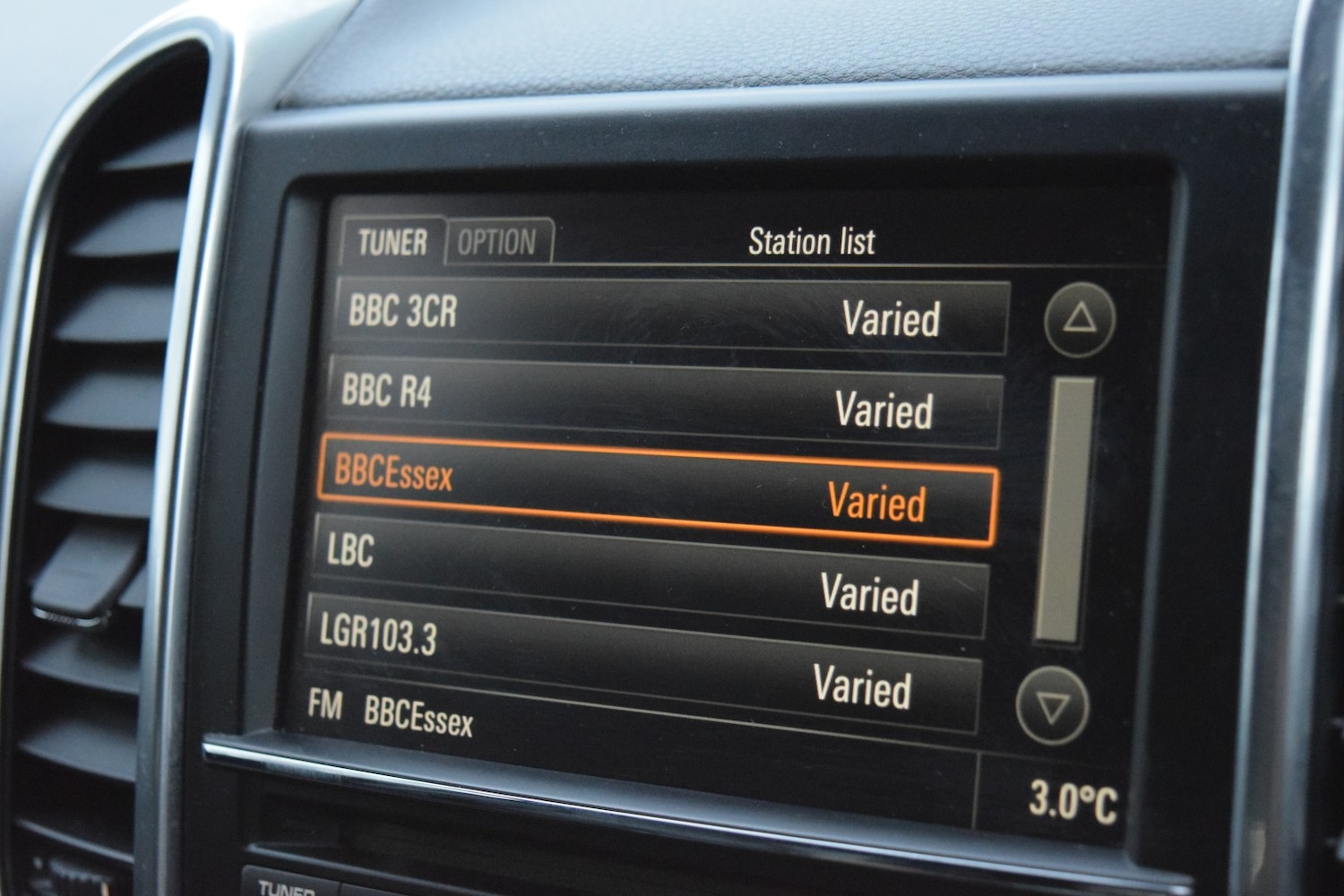 Used Porsche Cayenne 2011 for sale - 77213438: Photo 50