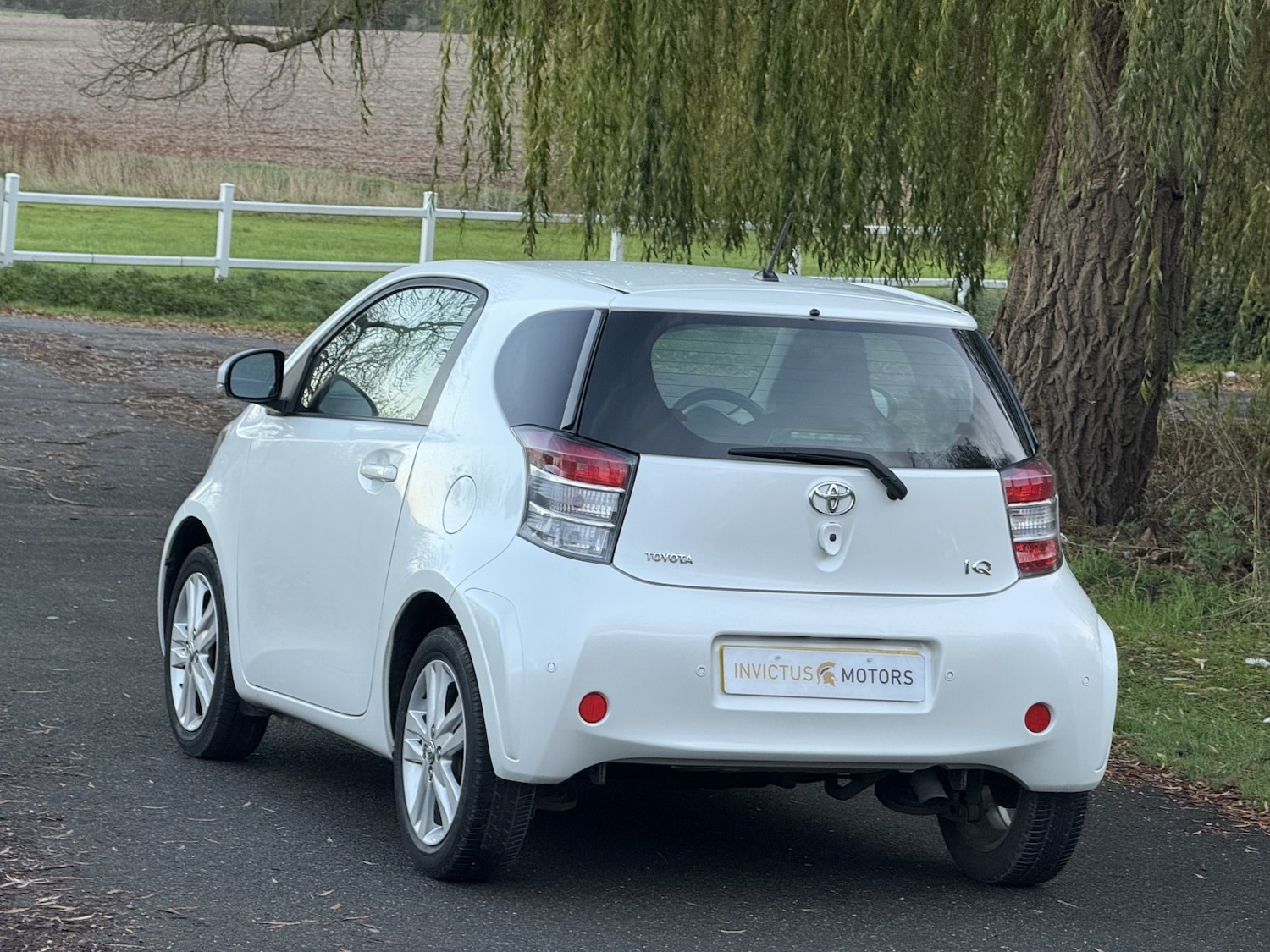 Used Toyota IQ 2010 for sale - 76716187: Photo 12