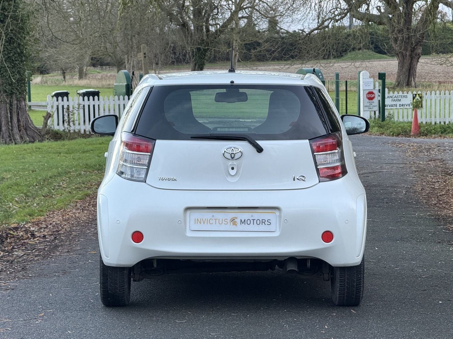 Used Toyota IQ 2010 for sale - 76716187: Photo 13