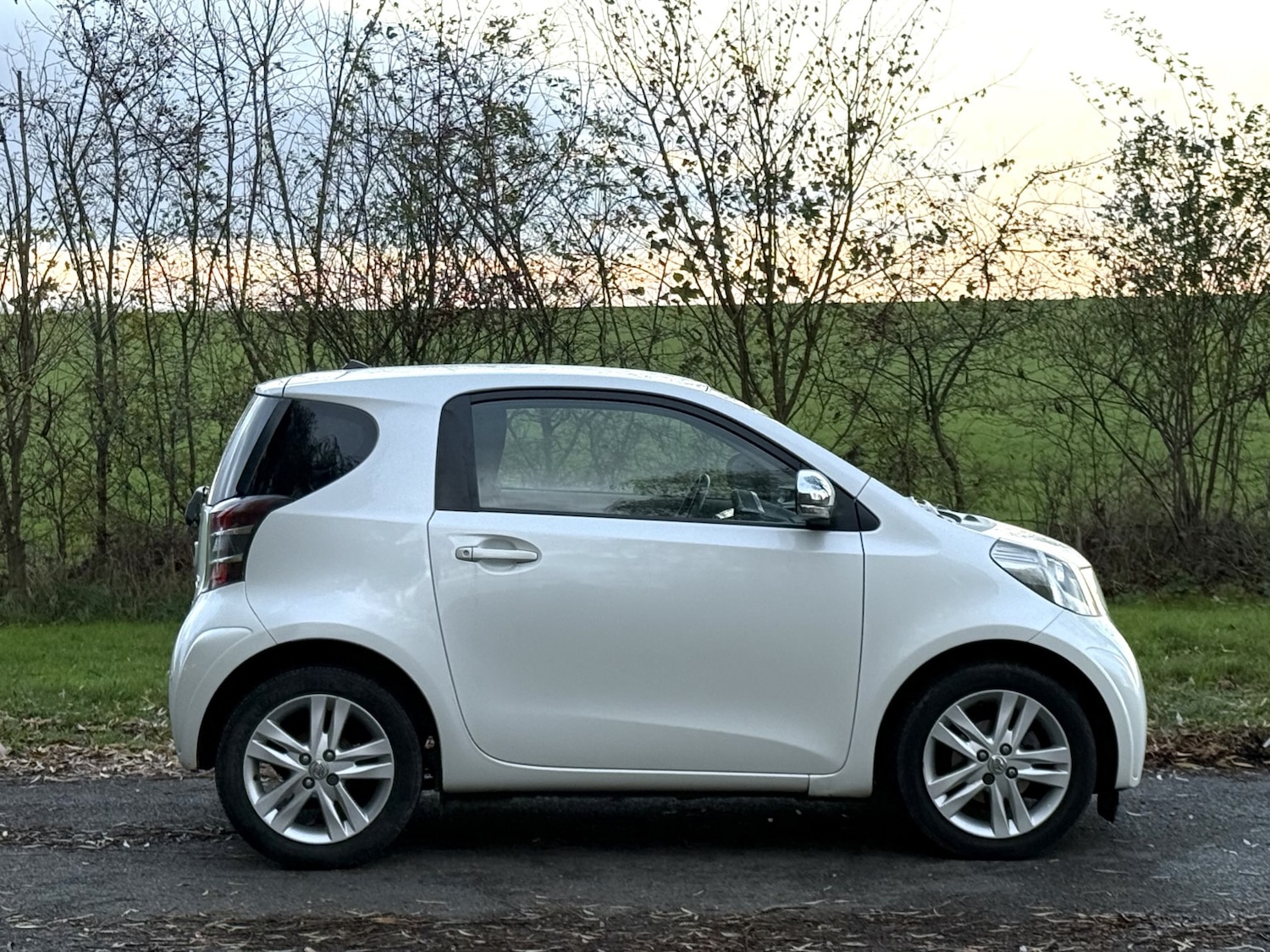Used Toyota IQ 2010 for sale - 76716187: Photo 15